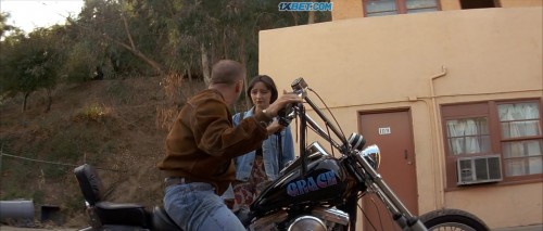 Pulp.Fiction.1994.720p.BRRip.Tamil.Dub.Dual-Audio.x264-1XBET.00043eb4a4c70701dab7.jpg