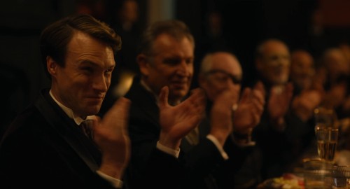 The.Invitation.2022.1080p.WEB DL.Hindi.English.AAC.5.1.ESub.x264 HDHub4u.Tv.mkv.0006