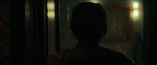 Paradise.2023.1080p.WEB-DL.Hindi.5.1-English.5.1.ESub.x264-HDHub4u.Tv.mkv.0002.jpg