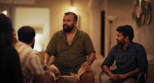 Aayirathonnu.Nunakal.2023.1080p.Hindi.WEB-DL.5.1.ESub.x264-HDHub4u.Tv.mkv.0003.jpg