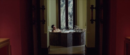 Don.2006.1080p.BluRay.5.1.ESub.x264-HDHub4u.Tv.mkv.0000.jpg