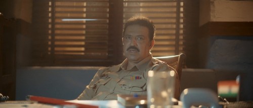 Friday.Night.Plan.2023.720p.WEB DL.Hindi.5.1 English.ESub.x264 HDHub4u.Tv.mkv.0009