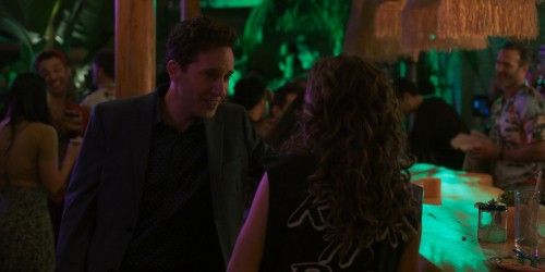 Sitting.In.Bars.With.Cake.2023.1080p.WEB DL.Hindi.5.1 English.ESub.x264 HDHub4u.Tv.mkv.0003