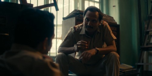 Bambai.Meri.Jaan.S01E02.720p.WEB DL.5.1.ESub.x264 HDHub4u.Tv.mkv.0006