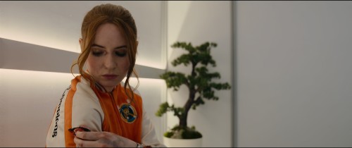 Gunpowder.Milkshake.2021.1080p.10bit.HEVC.BluRay.Hindi.ORG English.ESub.x265 HDHub4u.Tv.mkv.0003
