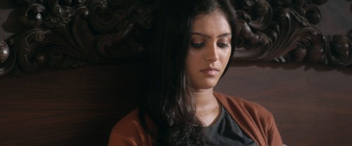 The.Y.2023.1080p.WEB DL.5.1.ESub.x264 HDHub4u.Tv.mkv.0002
