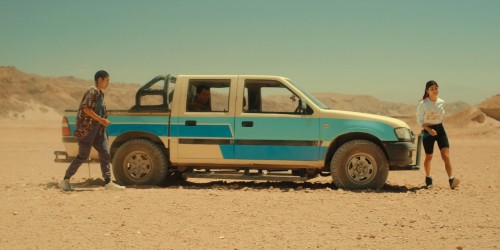 Sayen.Desert.Road.2023.1080p.WEB DL.Hindi.5.1 English.5.1.ESub.x264 HDHub4u.Tv.mkv.0002