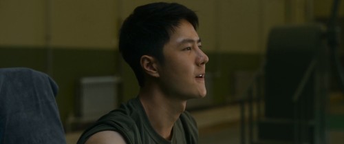 Born.to.Fly.2023.1080p.WEB DL.Hindi.ORG Chinese.ESub.x264 HDHub4u.Tv.mkv.0001