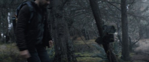 Quicksand.2023.1080p.WEB-DL.Hindi.5.1-English.ESub.x264-HDHub4u.Tv.mkv.0002.jpg