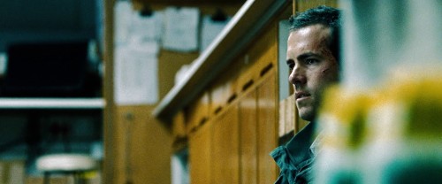 Safe.House.2012.1080p.BluRay.Hindi.5.1 English.5.1.ESub.x264 HDHub4u.Tv.mkv.0007
