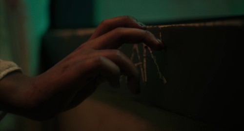The.Exorcist-Believer.2023.1080p.WEB-DL.Hindi.DD5.1-English.5.1.ESub.x264-HDHub4u.Tv.mkv.0005.jpg