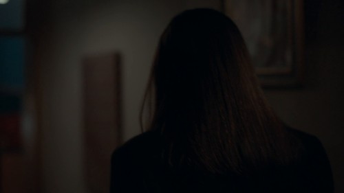 Aarya.S03.E03.1080p.Hindi.WEB-DL.5.1.ESub.x264-HDHub4u.Tv.mkv.0006.jpg