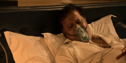 The-Village.S01E03.1080p.Hindi.WEB-DL.5.1.ESub.x264-HDHub4u.Tv.mkv.0001.jpg