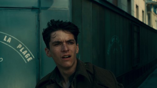 Dunkirk.2017 00 03 40 15