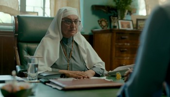 Download The Family Man Season 1 Hindi HDRip ALL Episodes