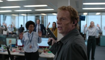 Download Steal Season 1 Hindi Dubbed HDRip Full Series Download Steal Season 1 Hindi Dubbed HDRip Full Series