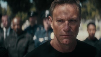 Download Muzzle City of Wolves 2025 Hindi Dubbed BluRay Full Movie