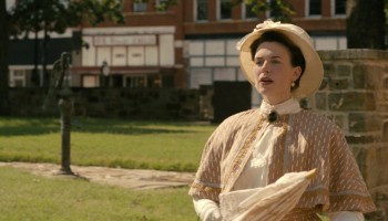 Download Sarahs Oil 2025 Hindi Dubbed HDRip Full Movie