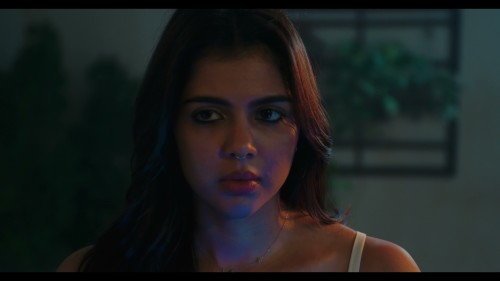 Lokah-Chapter-1-Chandra-2025-2160P-JHS-WEB-DL-H265-DDP5.1-HINMALTAMTELKANBENMAR-ESUB-SHB931.mkv_20260503_010358.337.jpg