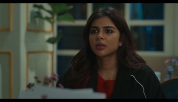 Lokah-Chapter-1-Chandra-2025-1080P-JHS-WEB-DL-H264-DDPA5.1-HINMALTAMTELKANBENMAR-ESUB-SHB931.mkv_20260506_224817.039