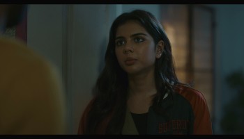 Lokah-Chapter-1-Chandra-2025-2160P-JHS-WEB-DL-HDR10-H265-DDP5.1-HINMALTAMTELKANBENMAR-ESUB-SHB931.mkv_20260509_161823.631