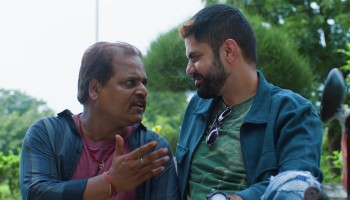 Pati Patni Aur Woh Do scene