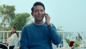 Musafir Cafe scene