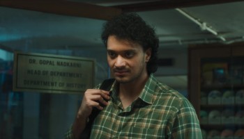 Aakhri Sawal scene