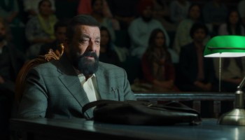 Aakhri Sawal scene