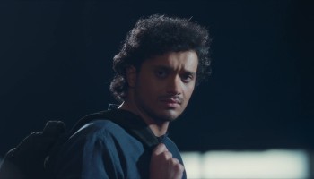 Aakhri Sawal scene