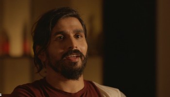 Moda Kavida Vaatavarana scene