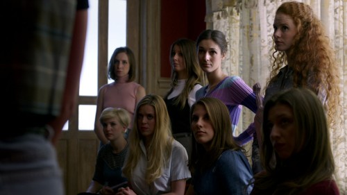 Orange Is the New Black S05E03 (1080p 10Bit BluRay HEVC [Hindi NF DDP 5.1 English AAC 5.1] x265 Sile